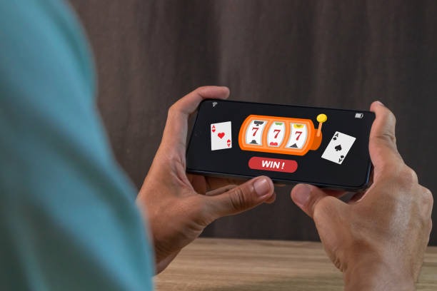 Teen Patti স্টুডিওতে লাইভ ডিলার এবং কার্ড প্লেসমেন্ট Teen Patti লাইভ ডিলার ইন্টারফেস